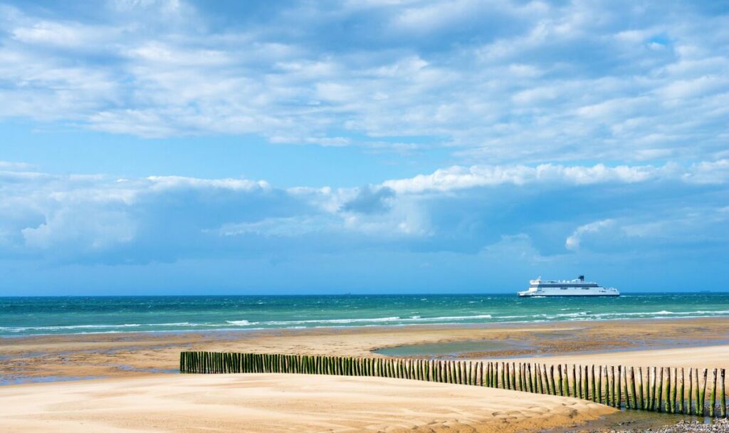 La Tristement Célèbre Ville Balnéaire Deurope A Bénéficié Dun Lifting De 750 Millions De 