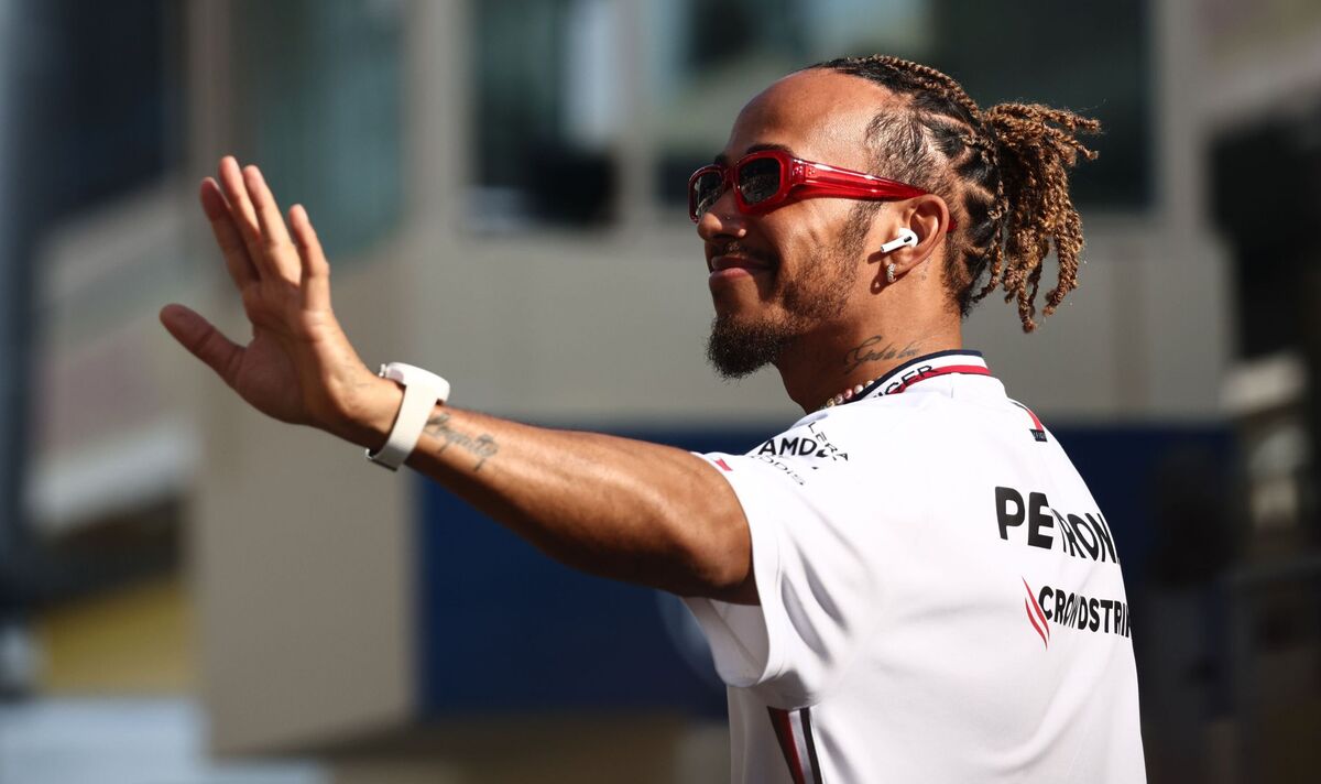 Les fans de Lewis Hamilton détournent le tweet de Mercedes pour célébrer le « huit fois champion du monde de F1 »