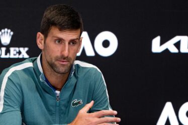 Novak Djokovic snobe Carlos Alcaraz en nommant sa plus grande menace à l'Open d'Australie
