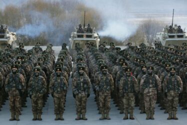 La Chine commence à recruter des soldats « civils » dans le cadre d’une escalade significative de la menace de la Troisième Guerre mondiale