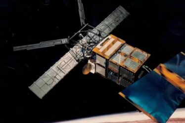 Le « satellite Grand-père » de deux tonnes lancé dans les années 90 devrait retomber sur Terre