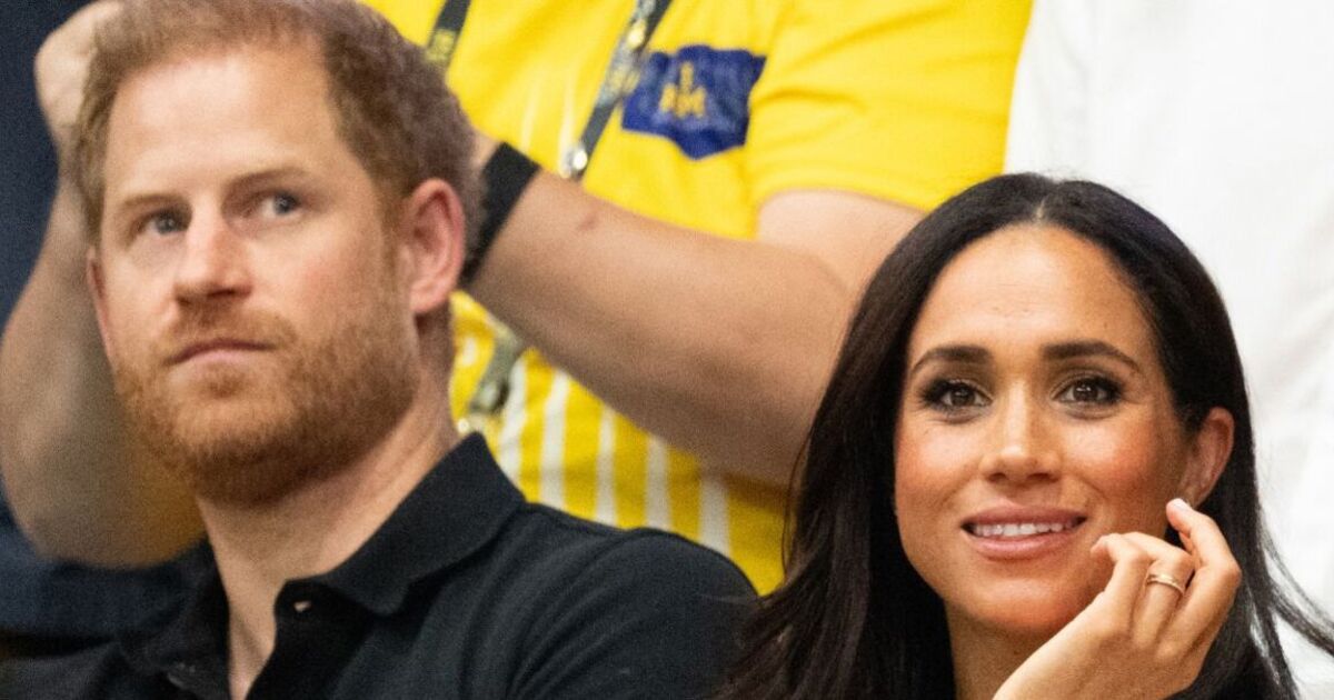 Prince Harry et Meghan EN DIRECT : les stars d'Hollywood abandonnent les Sussex pour soutenir William et Kate