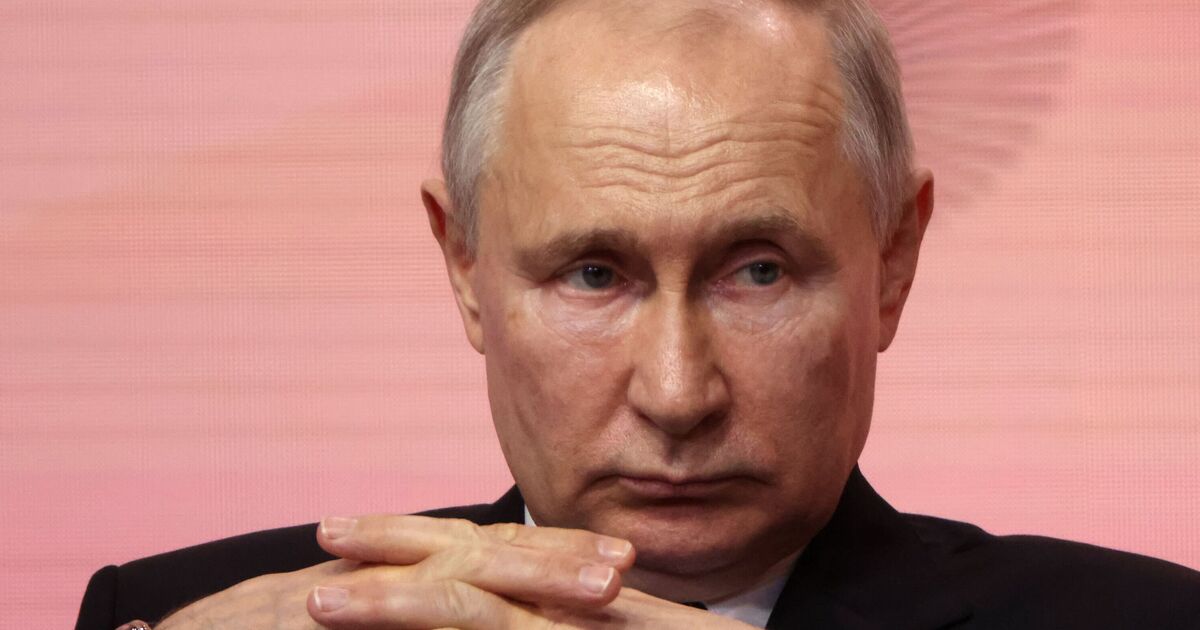 Vladimir Poutine a prévenu qu'il subirait une fin « violente » comme celle d'Adolf Hitler : « Cela ne sera pas pacifique »