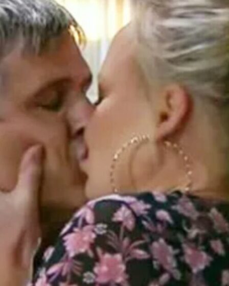 La star d'ITV Emmerdale brise le silence après que son mari l'ait vue embrasser deux co-stars