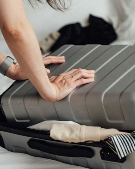 Les passagers sont invités à suivre une « règle simple mais efficace en matière de chaussures » lorsqu'ils préparent leurs bagages à main