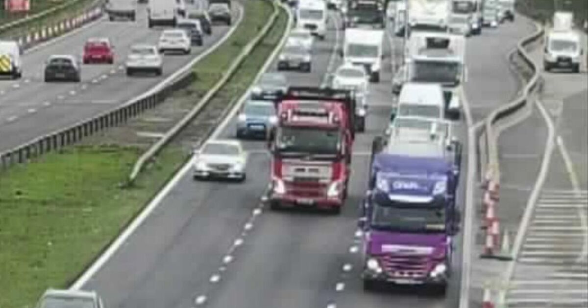 Trafic M5 EN DIRECT : une grande autoroute britannique est fermée après qu'un « grave accident » a entraîné de graves retards