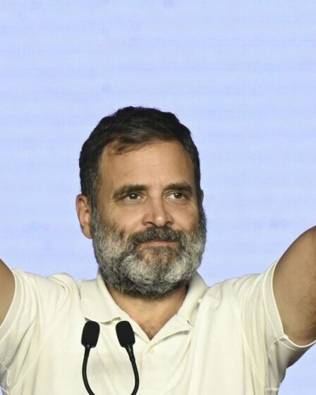 Rencontrez l'homme surnommé "le prochain Gandhi" qui espère évincer Narendra Modi lors des élections en Inde