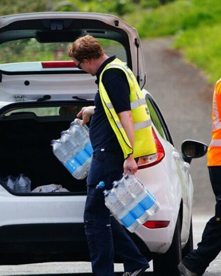 Élimination du parasite Brixham : les responsables de la santé préviennent que les cas continueront à monter en flèche pendant des semaines