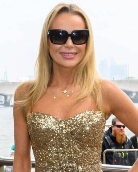 Amanda Holden, 53 ans, suscite la frénésie alors qu'elle affiche des looks intemporels dans une combinaison dorée moulante