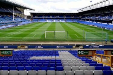Everton retire son appel pour déduction de points contre la Premier League selon un communiqué publié