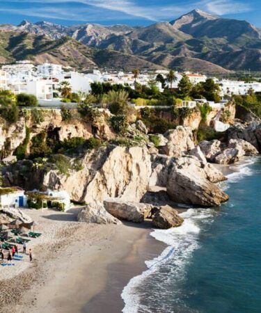 La plage espagnole est « préférée » des expatriés – c'est là que les Britanniques achètent le plus de propriétés