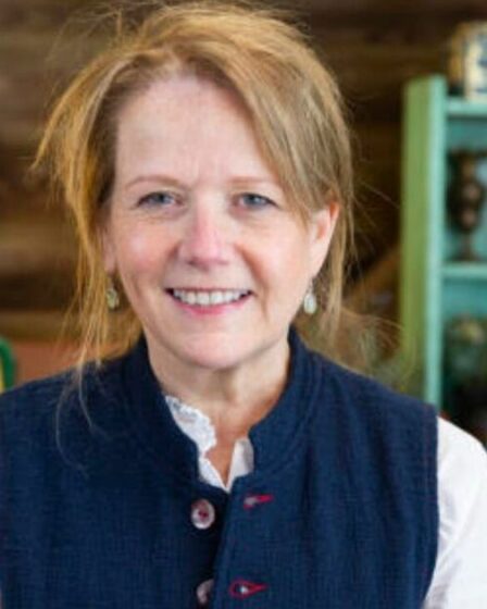 Le secret de famille de la star de The Repair Shop, Louise Drover, qui a changé sa carrière