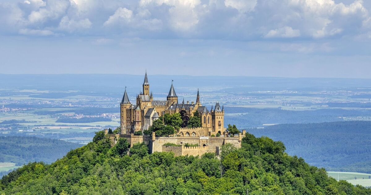 Les châteaux les plus spectaculaires d'Europe - top 10 des châteaux les plus extraordinaires du continent