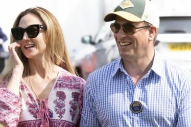 Les fans de la famille royale disent la même chose à propos de la nouvelle petite amie de Peter Phillips