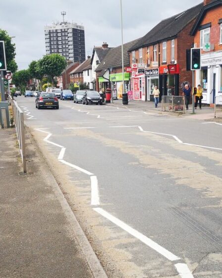 Les gens viennent tout juste d’apprendre ce que signifie le marquage en « zigzag » commun sur les routes britanniques