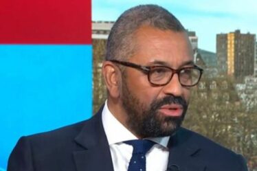 Les plans du service national abordés alors que James Cleverly insiste sur le fait que personne n'ira en prison