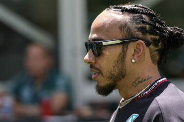 Lewis Hamilton a averti qu'il pourrait devoir faire face à un comportement « antisportif » chez Ferrari