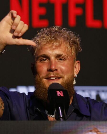 Jake Paul combattra un boxeur à mains nues après le report du combat de Mike Tyson