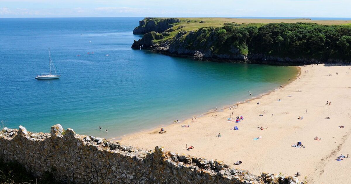 La plage « la plus propre » du Royaume-Uni est un « joyau de la couronne » de la côte – souvent comparée aux Caraïbes.