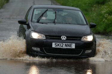 Un nombre choquant d’avertissements d’inondation révélés alors que le Royaume-Uni est frappé par davantage de bombes à pluie