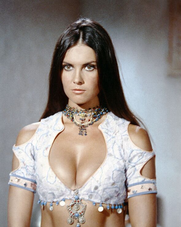 Caroline Munro dans Le Voyage Fantastique de Sinbad