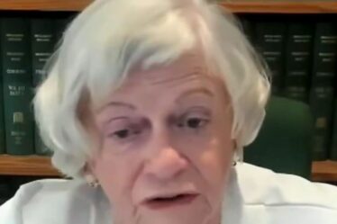 Ann Widdecombe défend Strictly Come Dancing contre les allégations d'abus