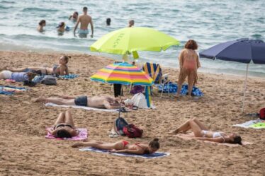 Avertissement à Benidorm : une nouvelle règle sur les plages pourrait entraîner une amende de 130 £ pour les touristes britanniques en Espagne