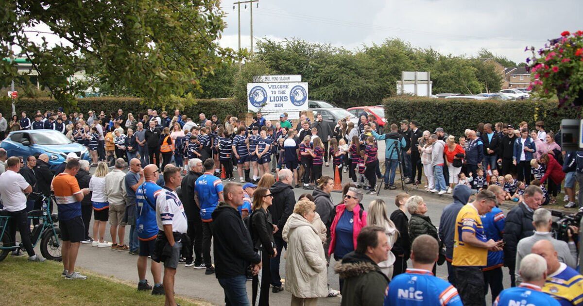 Funérailles de Rob Burrow : des centaines de personnes se sont rassemblées dans les rues pour dire adieu au héros de la ligue de rugby