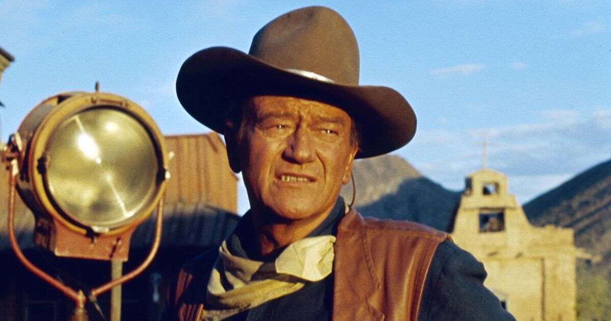 John Wayne était tellement malade sur le tournage d'un western classique que le film a été presque entièrement annulé