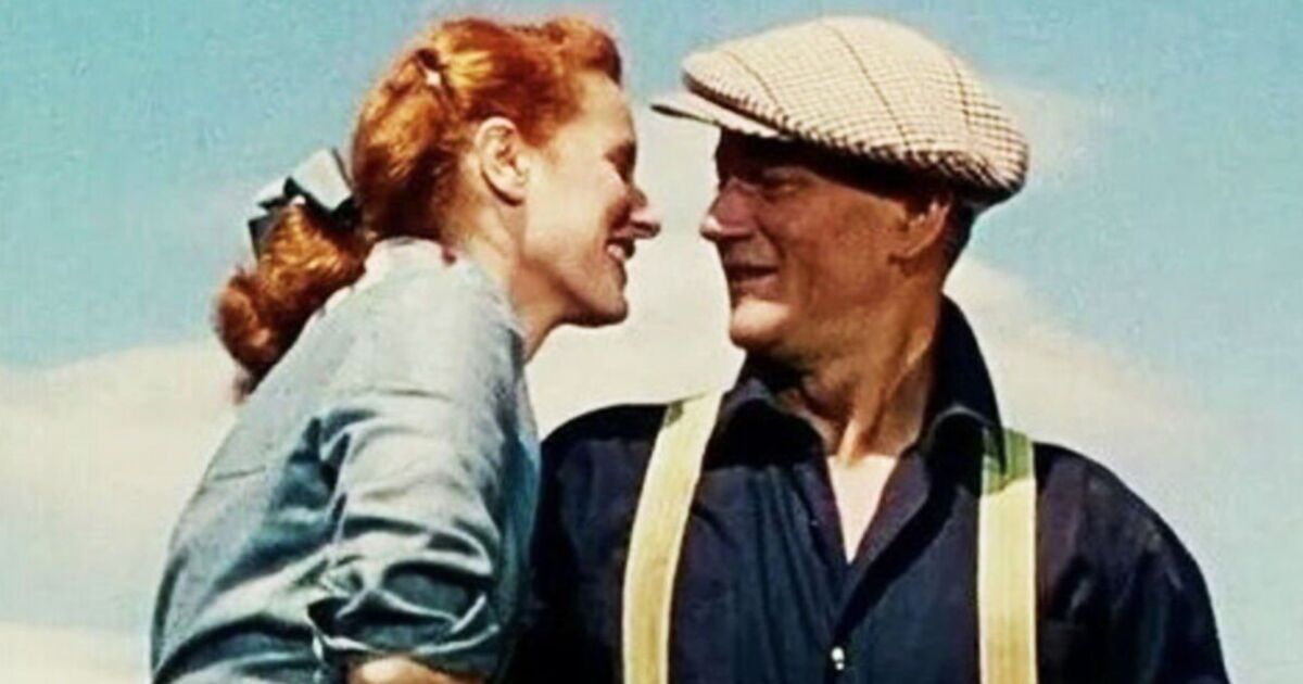 John Wayne laissé sans voix par la réplique improvisée interdite de Maureen O'Hara dans le film