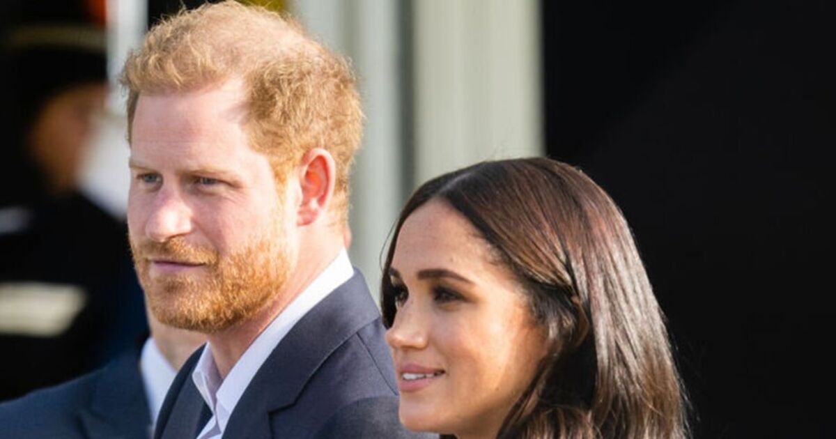 L'animatrice de Loose Women s'en prend à Meghan et Harry après le déménagement du roi Charles