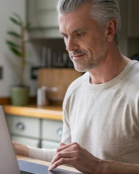 Les épargnants en retraite confrontés à un problème d'allègement fiscal alors que le HMRC publie des directives