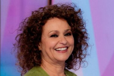 Nadia Sawalha, de Loose Women, admet « Je ne suis pas très bonne » alors qu'elle devient l'animatrice