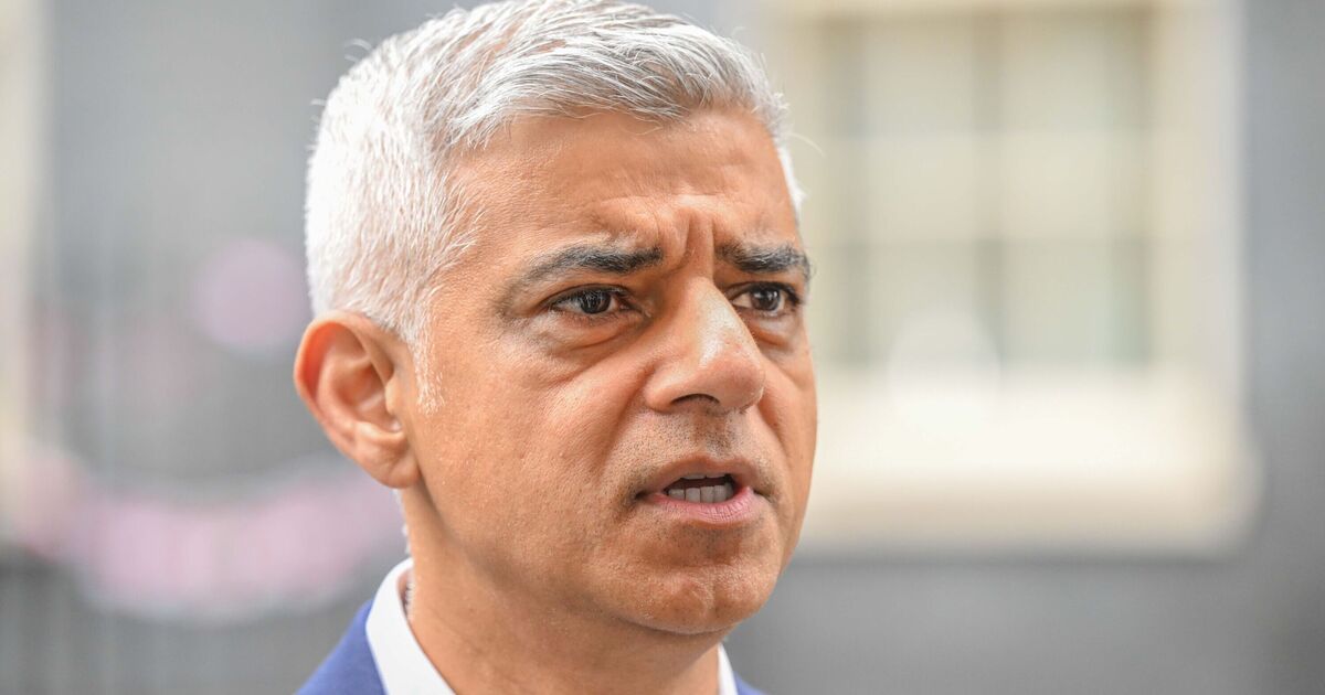 Sadiq Khan critiqué pour son projet de frapper les conducteurs avec une nouvelle taxe après l'ULEZ