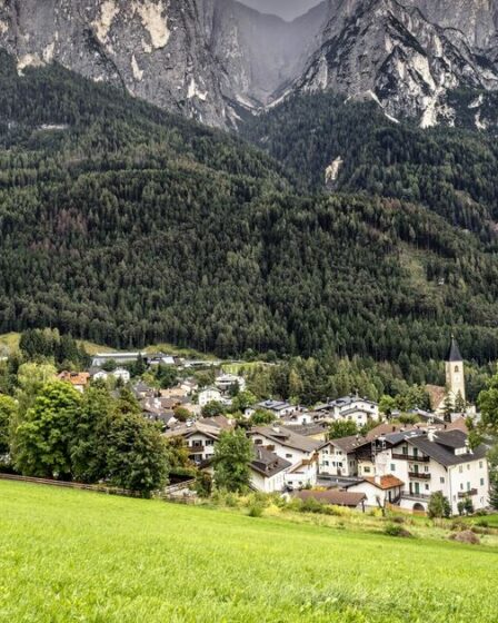 Avertissement adressé aux touristes britanniques déjeunant en Italie, une « urgence » étant déclarée