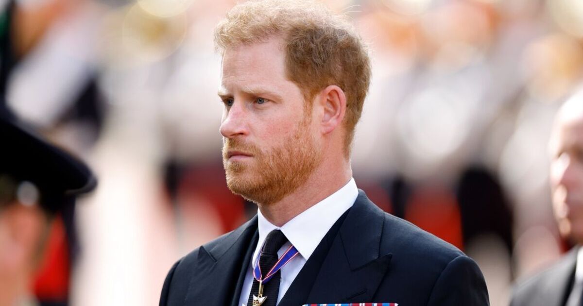 Famille royale EN DIRECT : les anciens conseillers du prince Harry s'en prennent violemment au duc