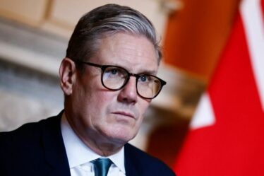 La colère de Starmer face à l'immigration alors qu'un quart des électeurs travaillistes envisagent une réforme dans un sondage choc