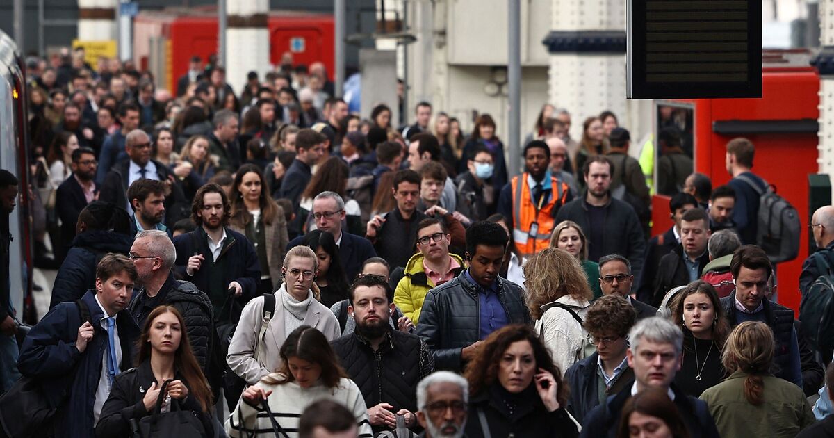 Les ministres du Travail « cèdent » aux revendications des syndicats malgré le risque de nouvelles grèves dans les mois à venir