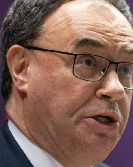 Taux d'intérêt EN DIRECT : La Banque d'Angleterre réduit enfin ses taux à 5 %, première baisse depuis 2020