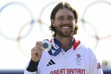 Tommy Fleetwood, qui a raté l'or avec Team GB, a marqué un but réconfortant aux Jeux olympiques