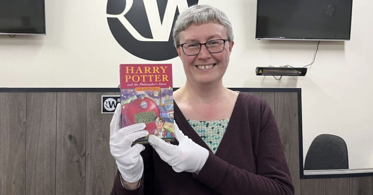 Une femme achète un livre d'Harry Potter pour 3,50 £ avant de se rendre compte de sa valeur réelle stupéfiante