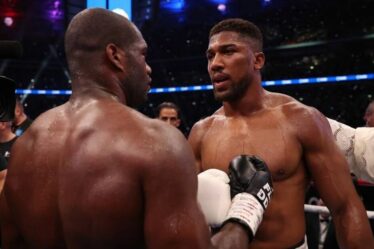 Anthony Joshua suit les conseils de Mike Tyson après avoir été mis KO par Daniel Dubois