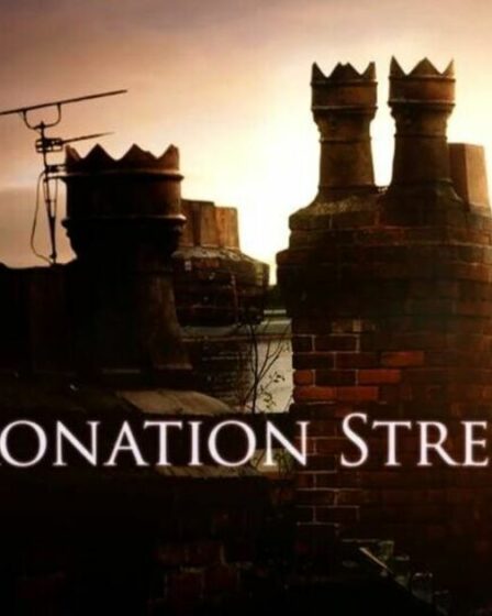 La légende de Coronation Street décède à l'âge de 93 ans, tandis que les hommages affluent pour sa « véritable icône »