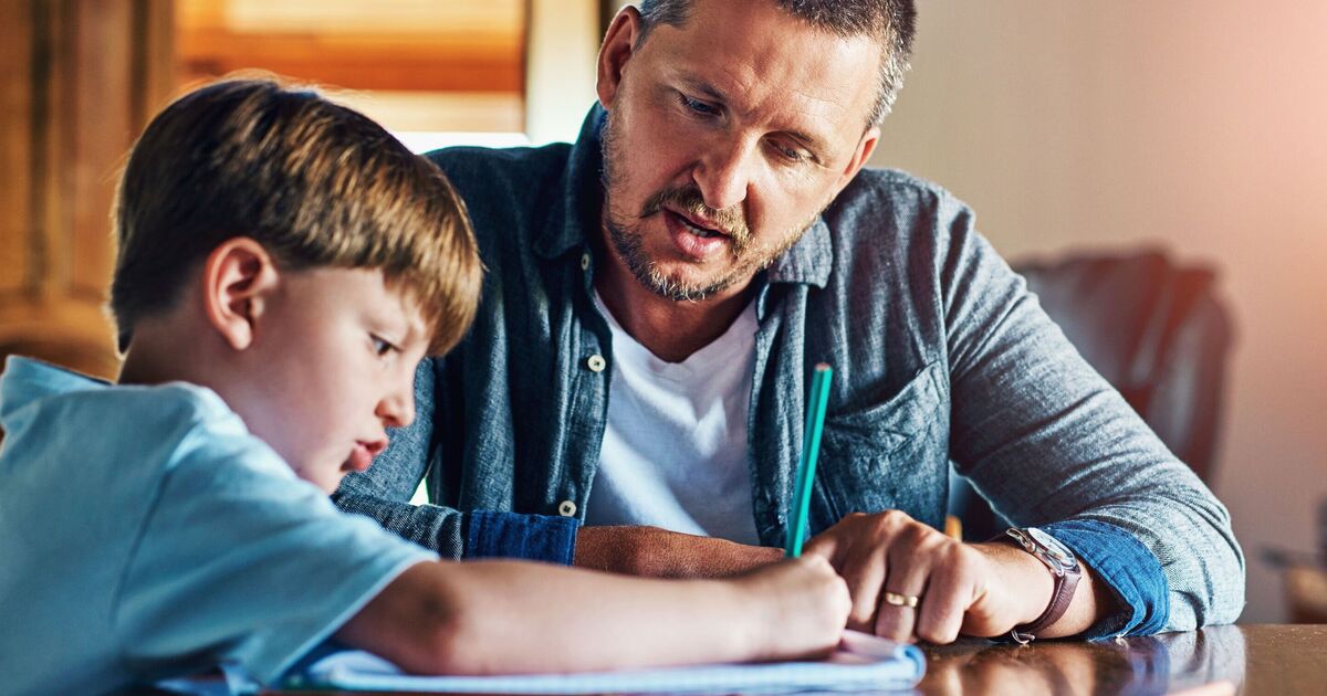 La question posée par cet enfant de six ans sur ses devoirs détruit l'estime de soi de ses parents. Essayez-la