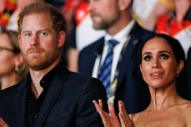 Les amis du prince Harry et de Meghan Markle brisent le silence sur l'humiliation hollywoodienne