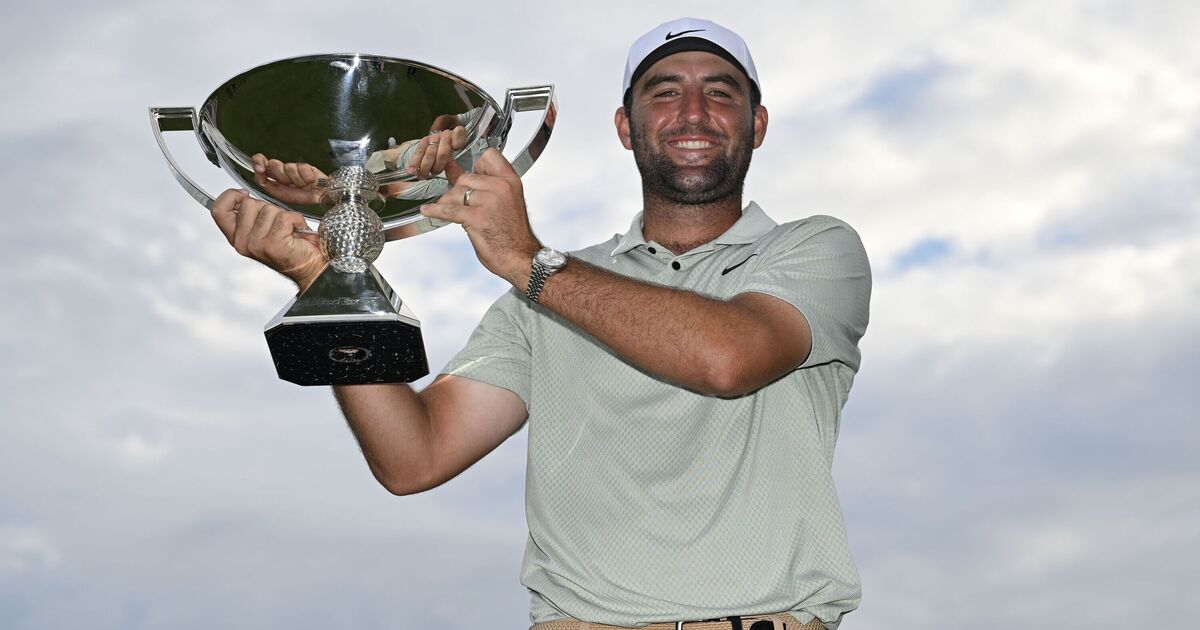 Scottie Scheffler a gagné près de 10 000 £ par coup au cours de la saison du PGA Tour après un salaire de 19 millions de £