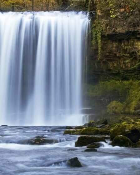 Un sentier « caché » mène les amoureux de la nature vers la « meilleure visite des cascades du Royaume-Uni »