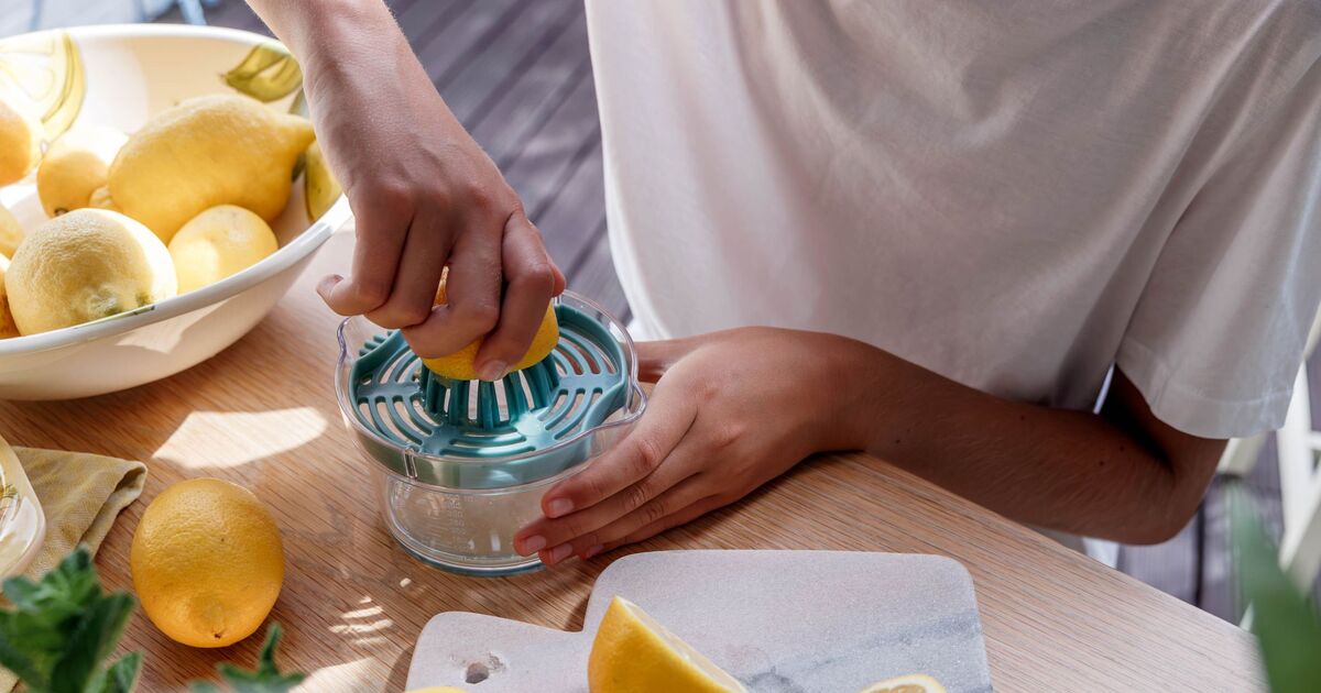 Vous pressez mal les citrons – vous n’avez pas besoin de les trancher au préalable