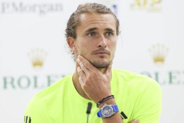 Alexander Zverev a été hospitalisé pour un problème pulmonaire alors que l'Allemand détaille ses craintes en matière de santé