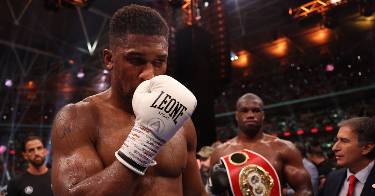 Anthony Joshua reçoit un ultimatum de carrière de Barry Hearn comme avertissement « une dernière chance » émis